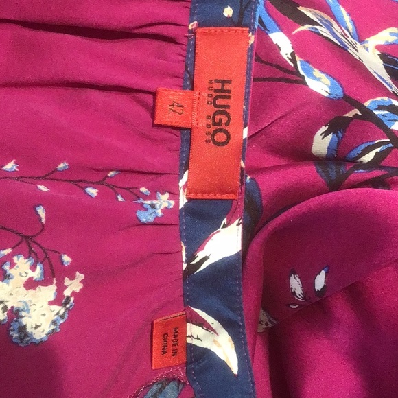 Hugo Boss Eronic violet floral Silk Blouse - Picture 3 of 7